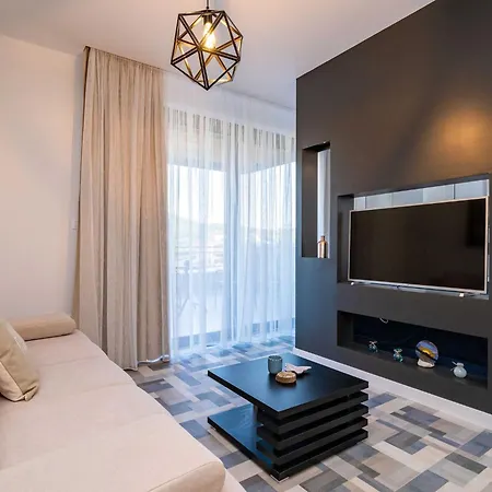 Arcadia - With Terrace And Sea View דירה